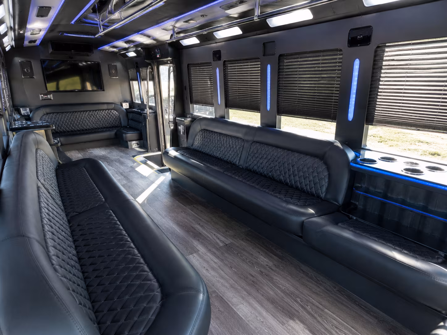 El Paso Prom & Homecoming Transportation onboard seating