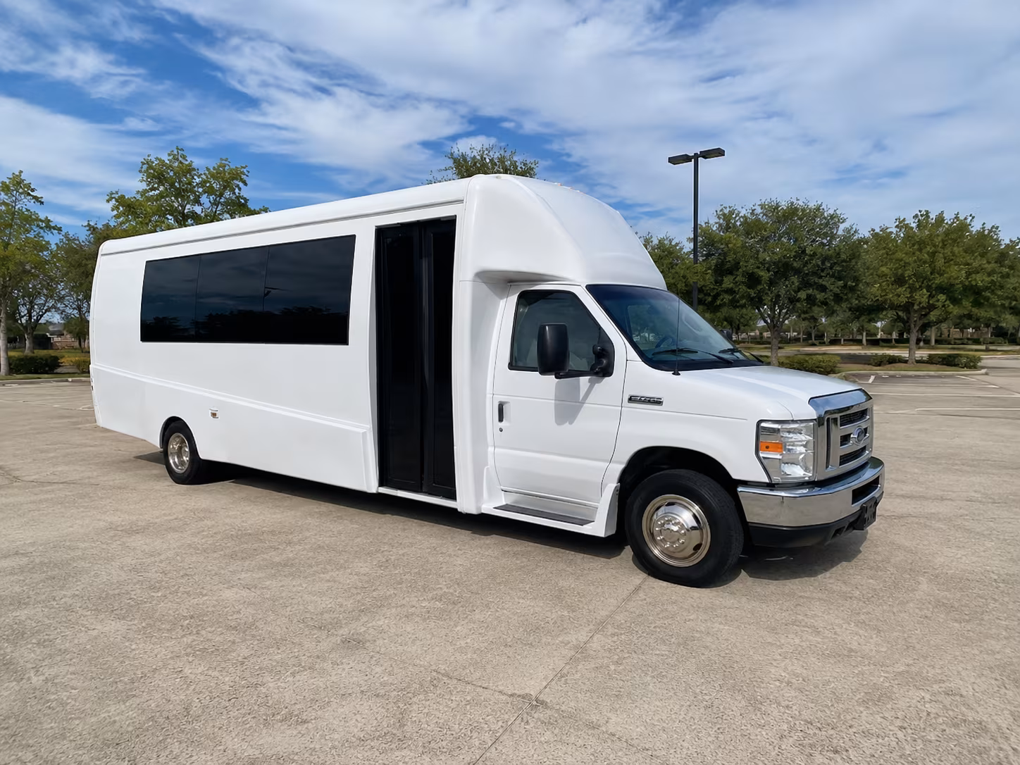 Midland Winery Tour & Pub Crawl Transportation